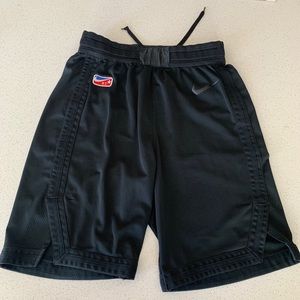 MENS NIKE MINOTAURS SHORTS MEDIUM BLACK ATHLETIC DRIFIT